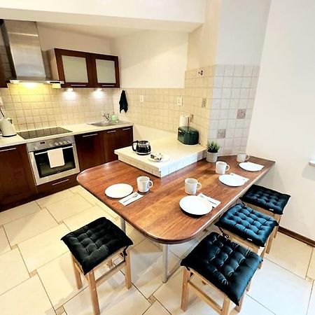 Exclusive Penthouse Near Citycenter 120M2 +Netflix Krakow Exterior photo