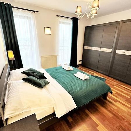 Exclusive Penthouse Near Citycenter 120M2 +Netflix Krakow Exterior photo