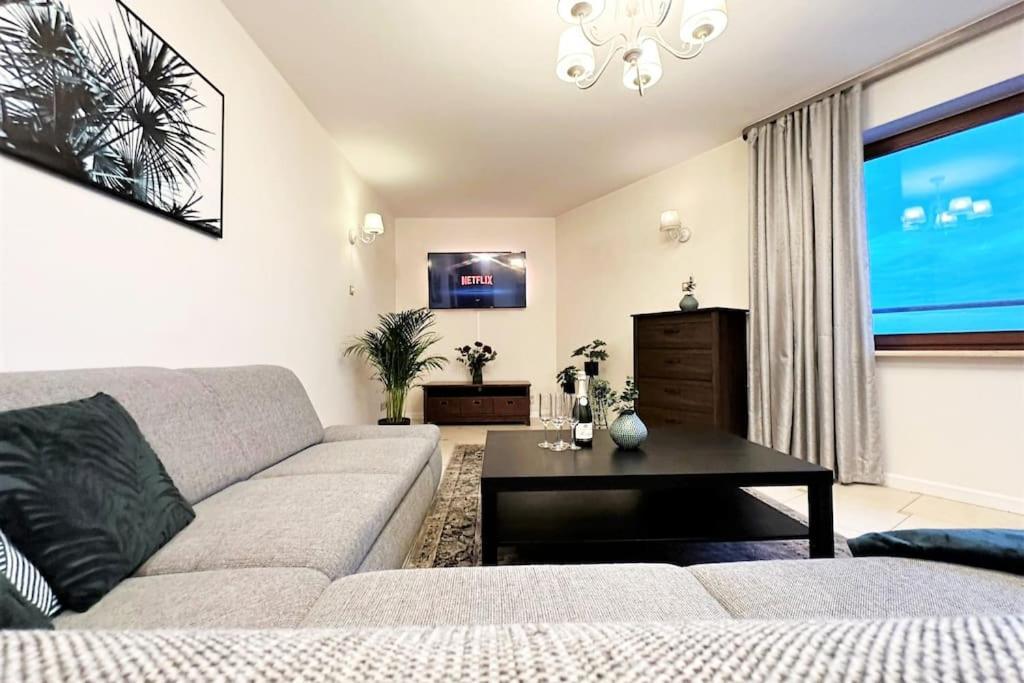 Exclusive Penthouse Near Citycenter 120M2 +Netflix Krakow Exterior photo