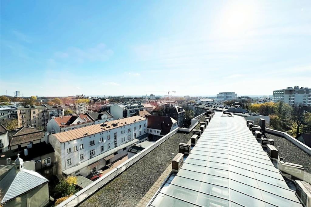 Exclusive Penthouse Near Citycenter 120M2 +Netflix Krakow Exterior photo
