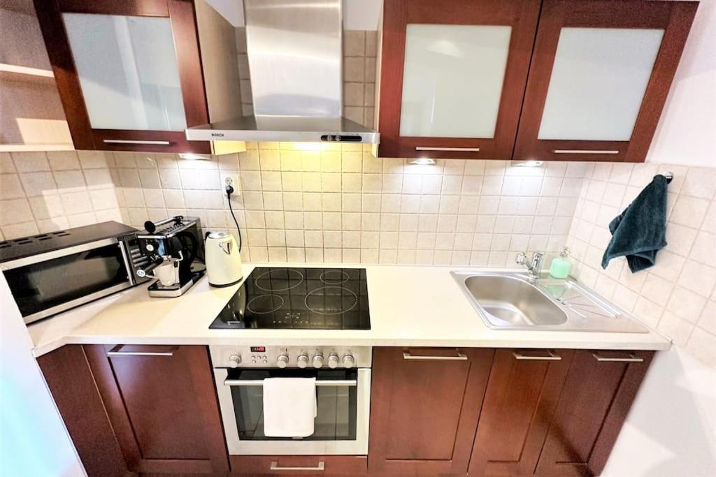 Exclusive Penthouse Near Citycenter 120M2 +Netflix Krakow Exterior photo